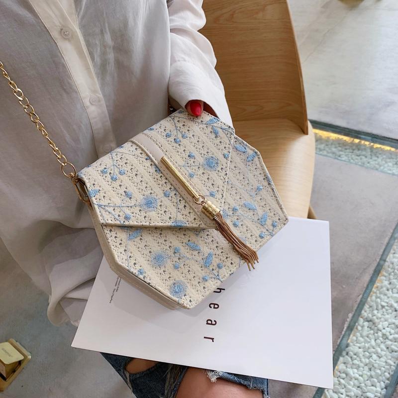 Hexagon Style Straw Lace Embroidery Bag