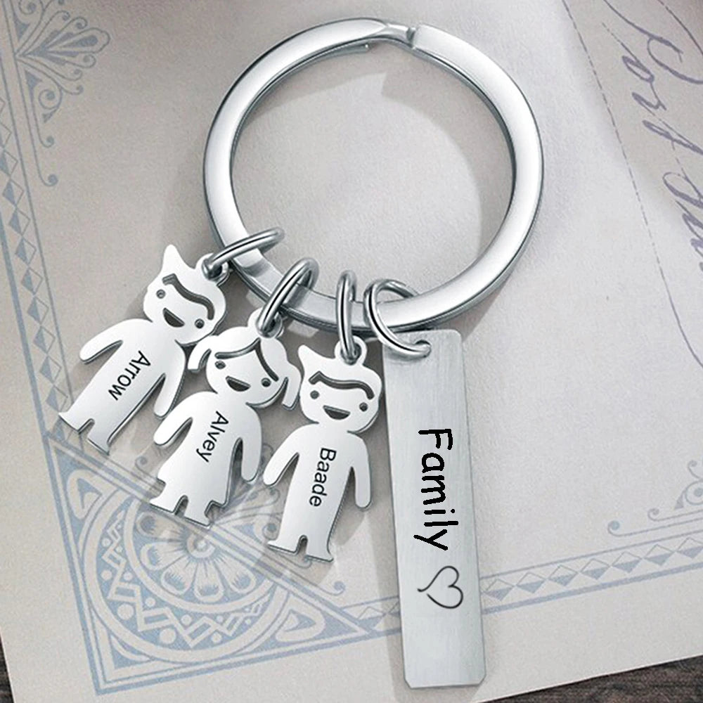 Family Love Keyring - Personalized Names Keychain