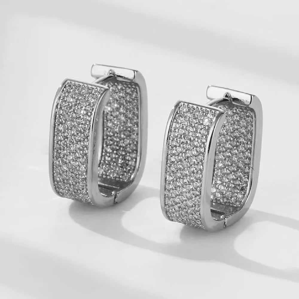 Radiant U - Exquisite U-Shaped Sparkling Earrings