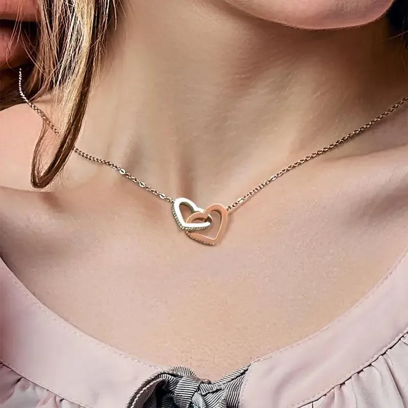 Heart Pendant Necklace: Gift for Daughter (French)